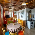 Outdoor Adventure & Relaxation Vakantiehuis Svinarov