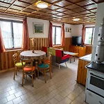 בית נופש Outdoor Adventure & Relaxation Svinarov