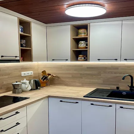 Outdoor Adventure & Relaxation * Svinarov