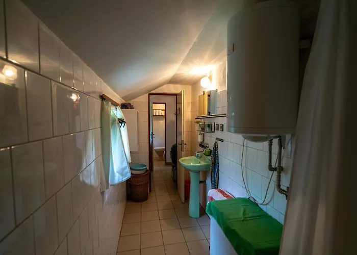 Outdoor Adventure & Relaxation 度假居 *