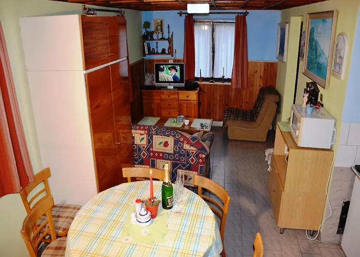 Outdoor Adventure & Relaxation Casa de Férias Svinarov