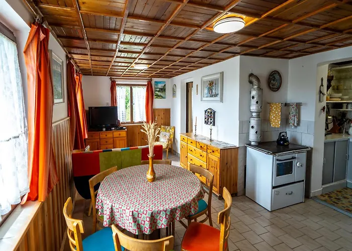 Outdoor Adventure & Relaxation Casa de Férias Svinarov