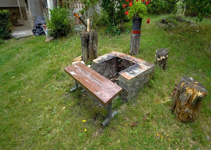 Outdoor Adventure & Relaxation 度假居